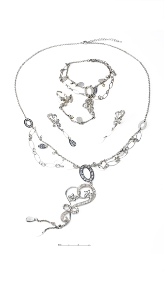 Picture of Hot Sale Platinum Plated Rhinestone 4 Pieces Jewelry Sets