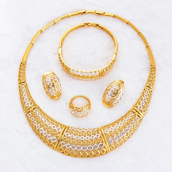 Picture of Superior Fashion Bag Supplier African Style Gold Plated 4 Pieces Jewelry Sets