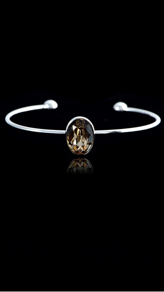 Picture of Beautiful Zine-Alloy Single Stone Bangles