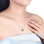 Picture of Fashion Casual Pendant Necklace with Unbeatable Quality