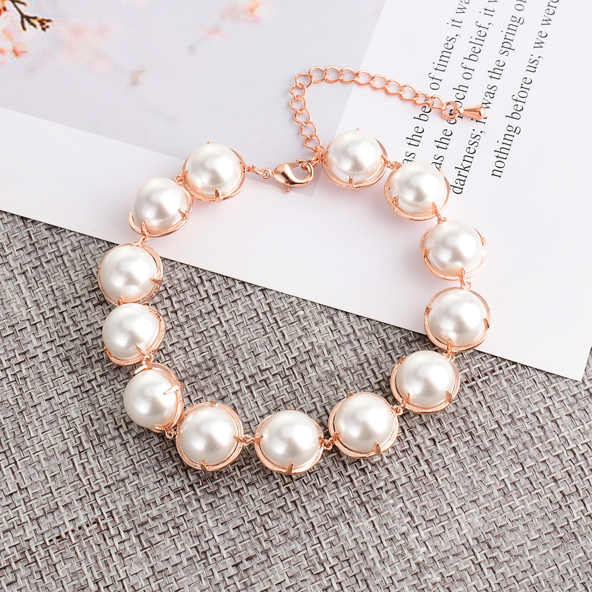 Good Artificial Pearl Classic Fashion Bracelet