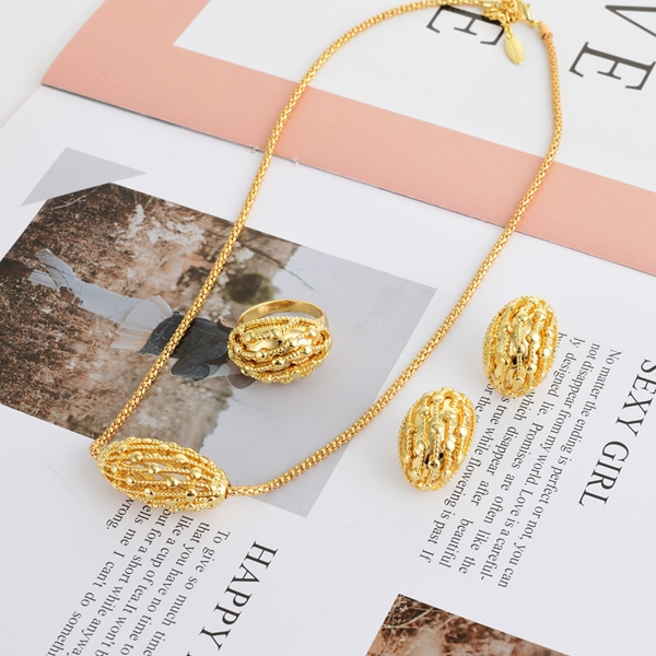 Picture of Nickel Free Gold Plated Dubai Necklace and Earring Set with No-Risk Refund