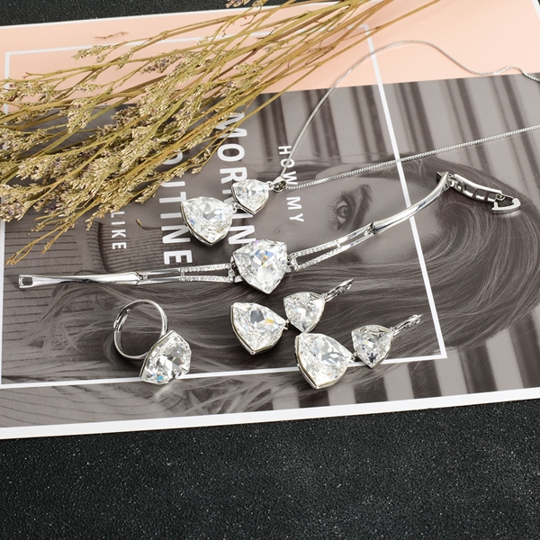 Picture of New Swarovski Element Platinum Plated 4 Piece Jewelry Set