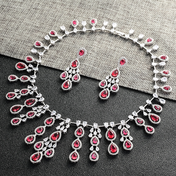 Picture of Stylish Big Platinum Plated Necklace and Earring Set