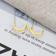 Picture of Classic Casual Stud Earrings at Unbeatable Price