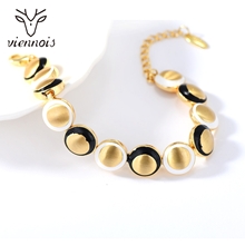 Show details for Inexpensive Zinc Alloy Casual Fashion Bracelet from Reliable Manufacturer