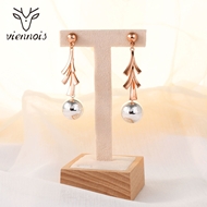 Picture of Great Medium Gold Plated Dangle Earrings