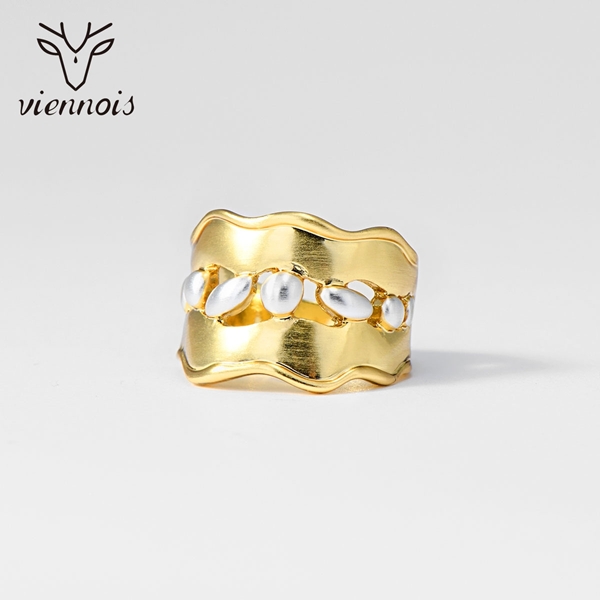 Picture of Dubai Zinc Alloy Fashion Ring of Original Design