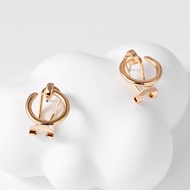Picture of Purchase Rose Gold Plated Small Stud Earrings Exclusive Online