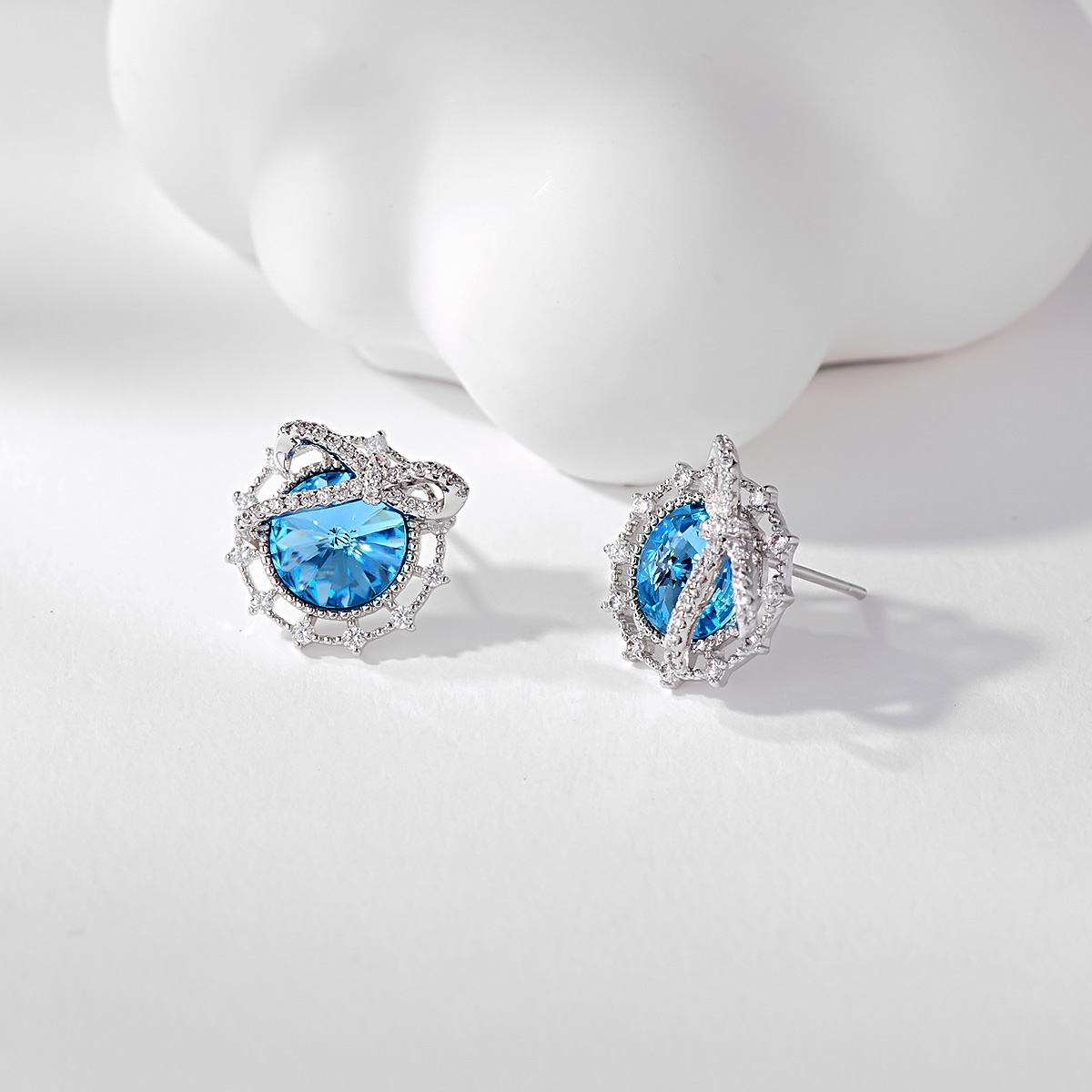 The Blue Hive Earrings in Platinum (Clip)