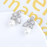 Picture of Great Cubic Zirconia White Dangle Earrings