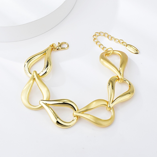 Picture of Great Value Gold Plated Zinc Alloy Fashion Bracelet with Full Guarantee