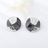 Picture of Good Quality Medium Gold Plated Stud Earrings