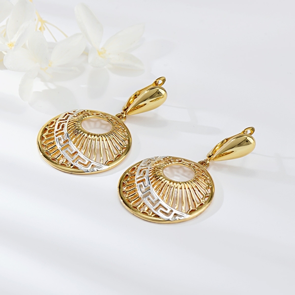 Picture of Wholesale Gold Plated Zinc Alloy Drop & Dangle Earrings with No-Risk Return