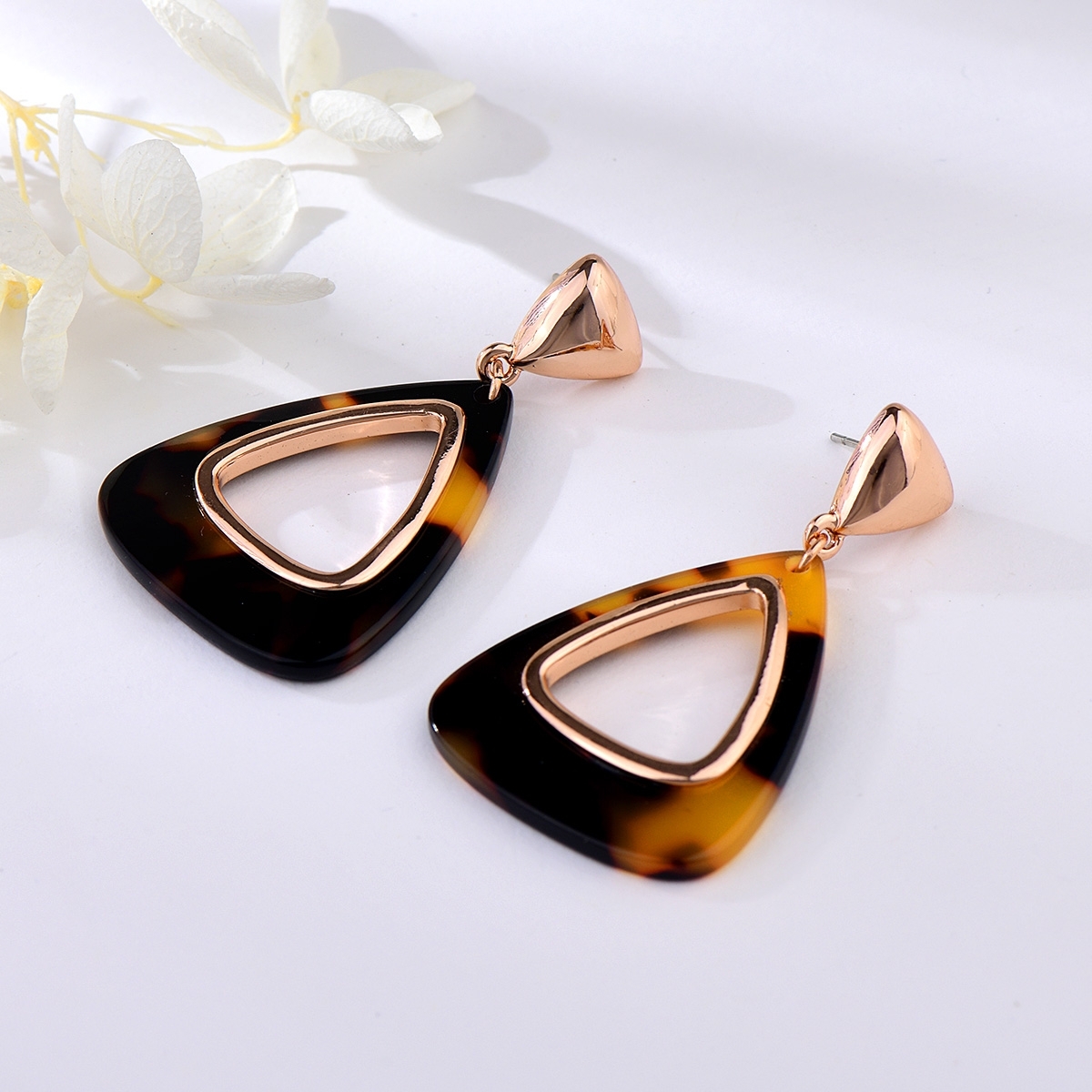 Hypoallergenic Rose Gold Plated Classic Dangle Earrings with Easy Return