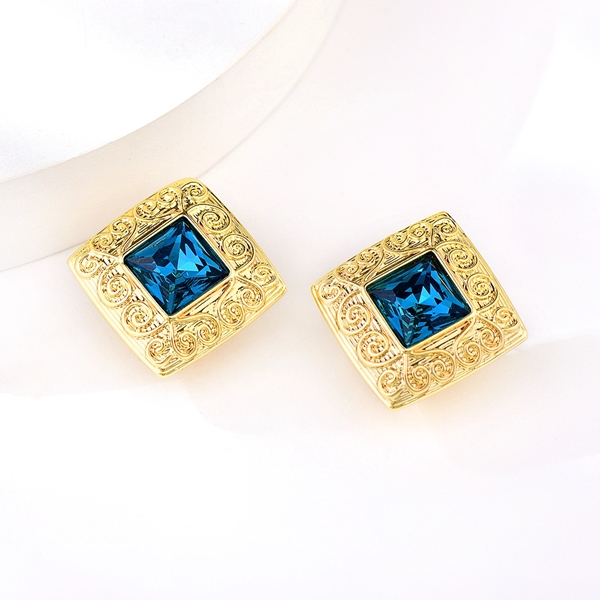Picture of Zinc Alloy Blue Stud Earrings with Full Guarantee
