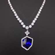 Show details for High End Zinc Alloy Swarovski Element Short Chain Necklace