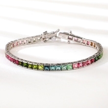 Show details for Origninal Small Delicate Fashion Bracelet