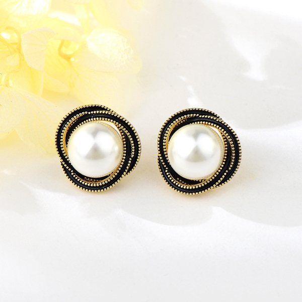 Picture of Best Artificial Pearl Copper or Brass Big Stud Earrings