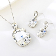 Show details for Great Swarovski Element Platinum Plated 2 Piece Jewelry Set