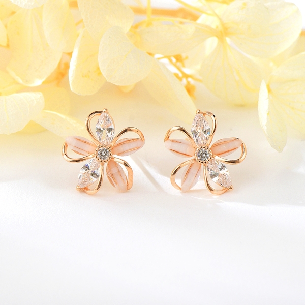 Picture of Irresistible White Rose Gold Plated Big Stud Earrings For Your Occasions