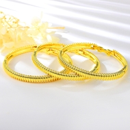 Picture of Nickel Free Multi-tone Plated Zinc Alloy Fashion Bangle with No-Risk Refund