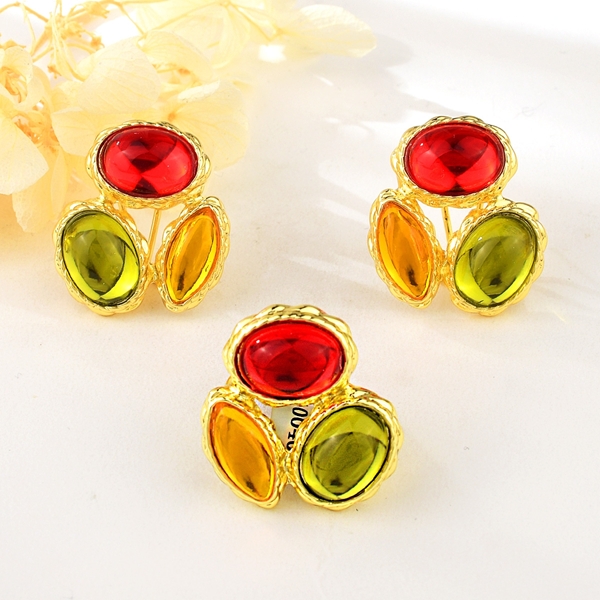 Picture of Wholesale Gold Plated Resin 2 Piece Jewelry Set with No-Risk Return