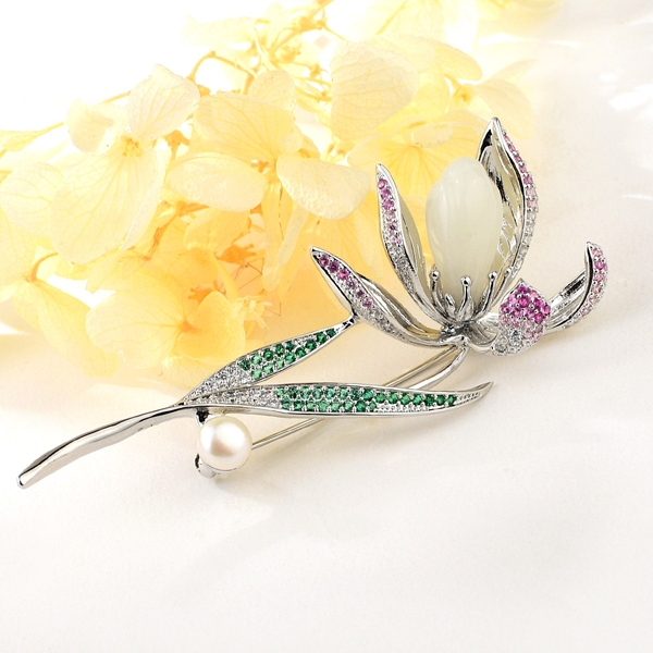 Picture of Great Value Colorful Platinum Plated Brooche at Great Low Price