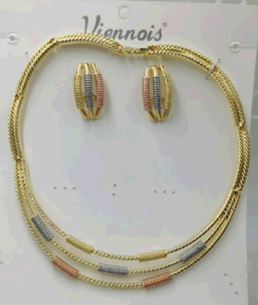 Picture of Gold Plated Moissanite 2 Piece Jewelry Set at Great Low Price